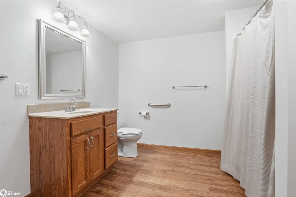 2505 Diamond Ridge Drive Burlington IA 52601