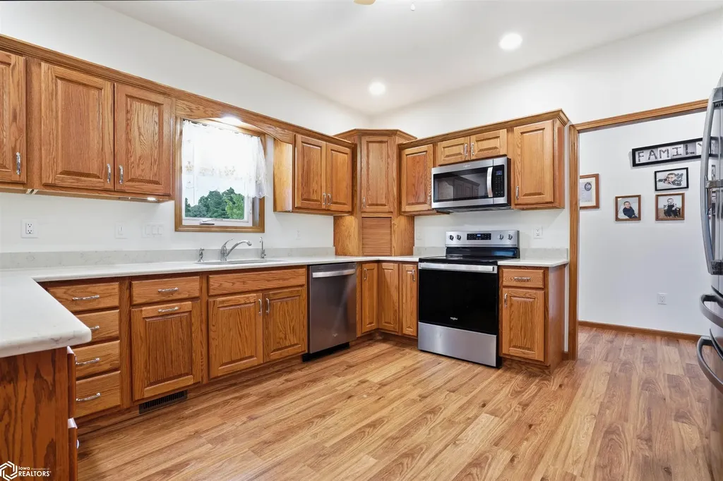 2505 Diamond Ridge Drive Burlington IA 52601