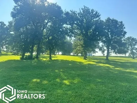2426 River Road Algona IA 50511