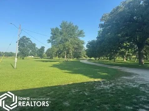 2426 River Road Algona IA 50511