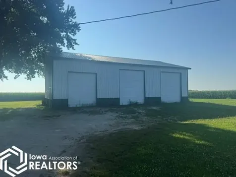 2426 River Road Algona IA 50511
