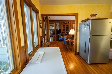 3822 240th Street Clear Lake IA 50428