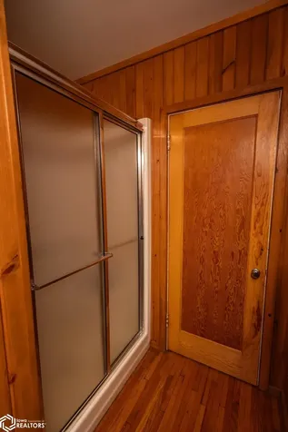 3822 240th Street Clear Lake IA 50428