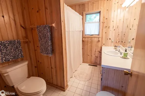 3822 240th Street Clear Lake IA 50428
