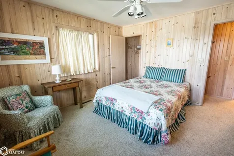 3822 240th Street Clear Lake IA 50428