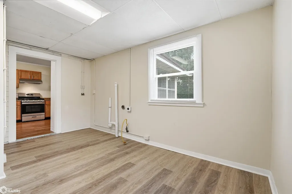 1216 Doemland Street Burlington IA 52601