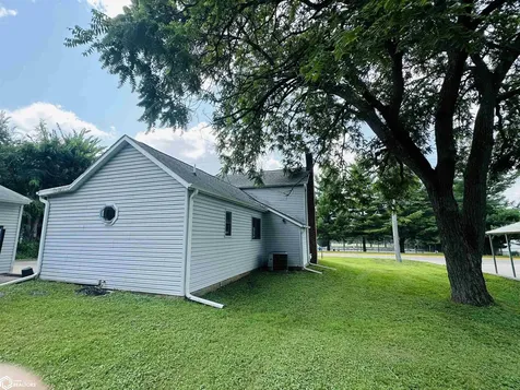2701 Avenue A Fort Madison IA 52627