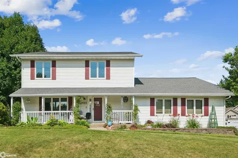 2023 Edgebrook Drive Marshalltown IA 50158