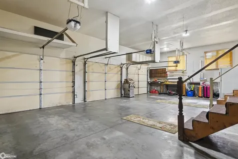 2023 Edgebrook Drive Marshalltown IA 50158