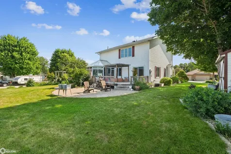 2023 Edgebrook Drive Marshalltown IA 50158