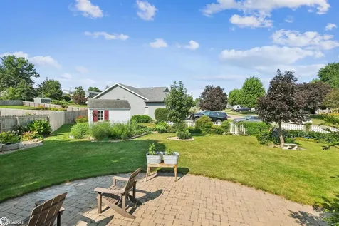 2023 Edgebrook Drive Marshalltown IA 50158