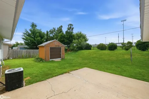 501 Dennis Drive Marshalltown IA 50158