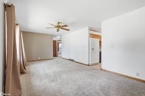 501 Dennis Drive Marshalltown IA 50158