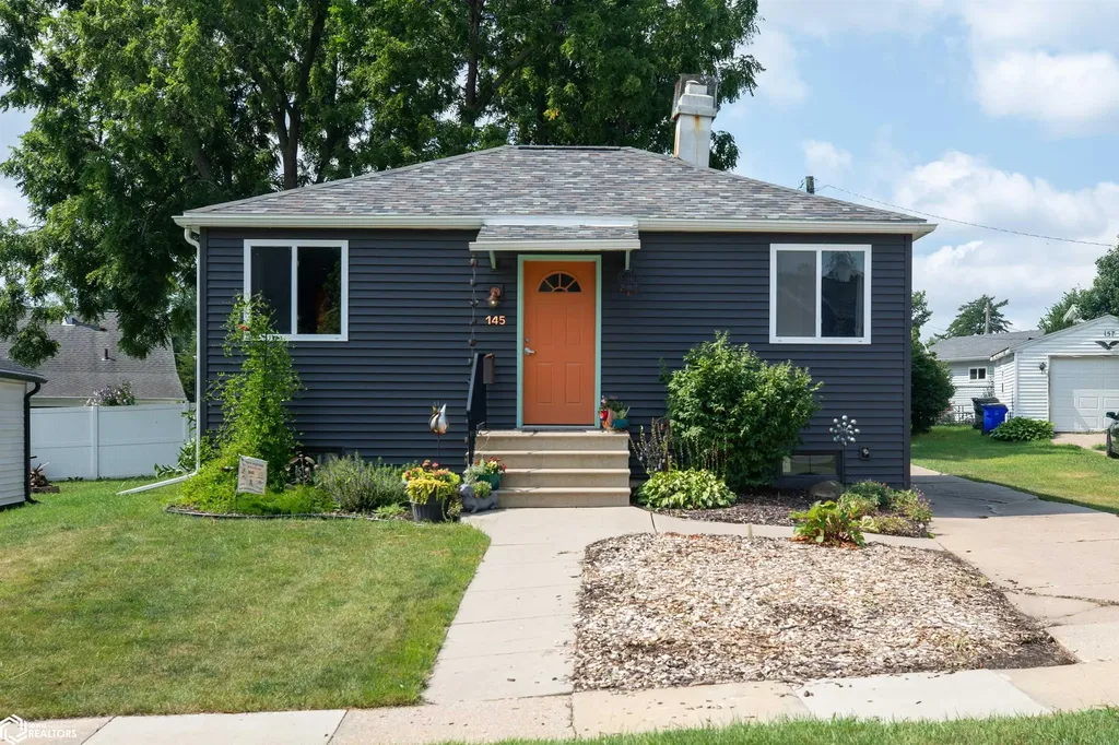 145 Dawley NE Cedar Rapids IA 54202