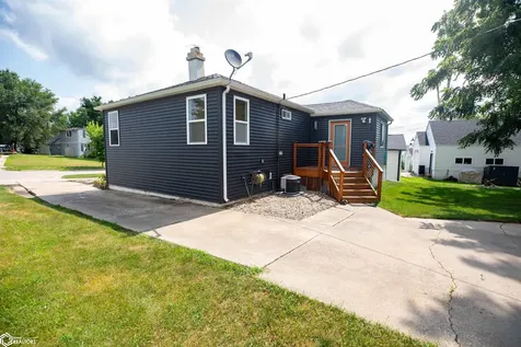 145 Dawley NE Cedar Rapids IA 54202