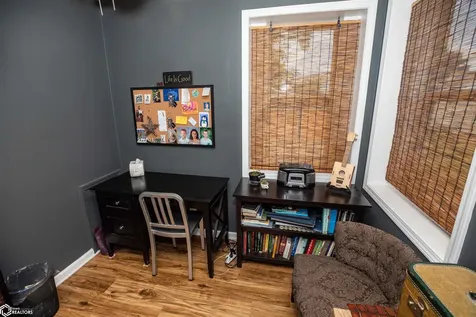 145 Dawley NE Cedar Rapids IA 54202