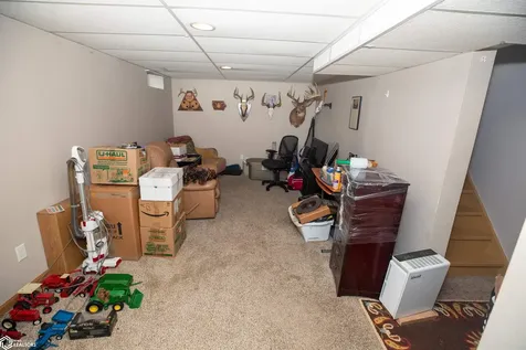 145 Dawley NE Cedar Rapids IA 54202