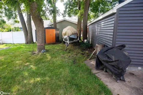 145 Dawley NE Cedar Rapids IA 54202