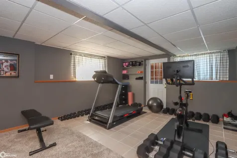 2186 Waters Way Washington IA 52353