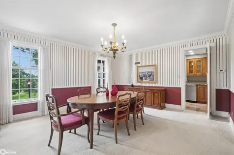 1743 Country Club Lane Marshalltown IA 50158