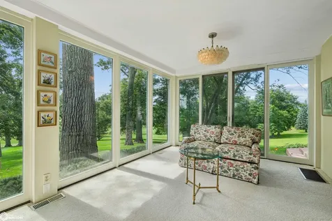 1743 Country Club Lane Marshalltown IA 50158