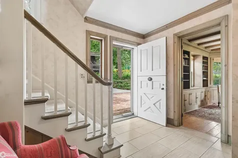 1743 Country Club Lane Marshalltown IA 50158