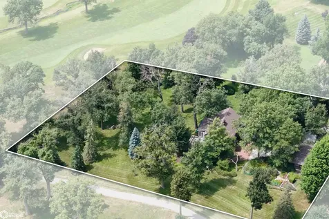 1743 Country Club Lane Marshalltown IA 50158
