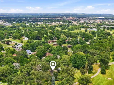 1743 Country Club Lane Marshalltown IA 50158