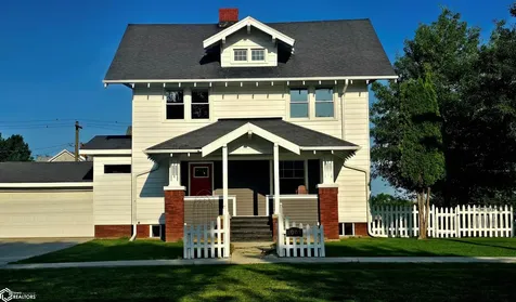 1003 2nd Avenue Vinton IA 52349