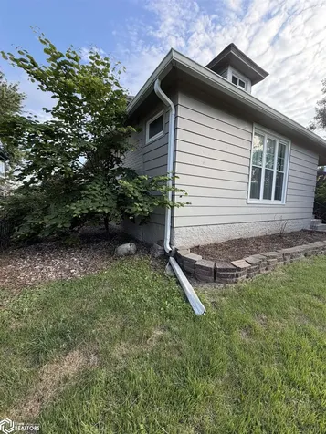 176 E Alta Vista Avenue Ottumwa IA 52501