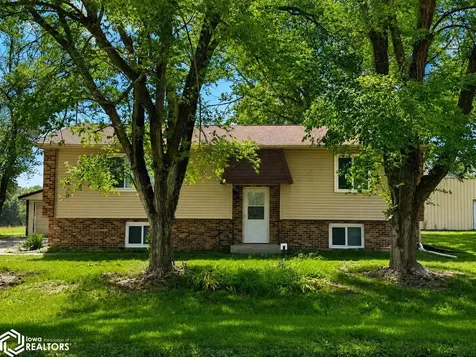 12149 Overturf Drive Moravia IA 52571