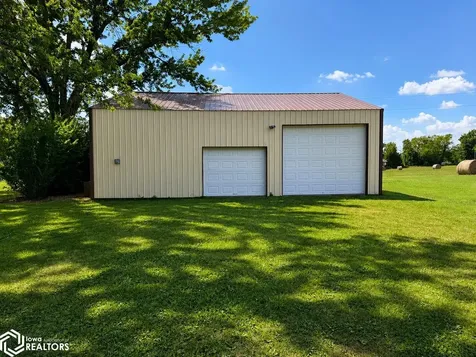 12149 Overturf Drive Moravia IA 52571