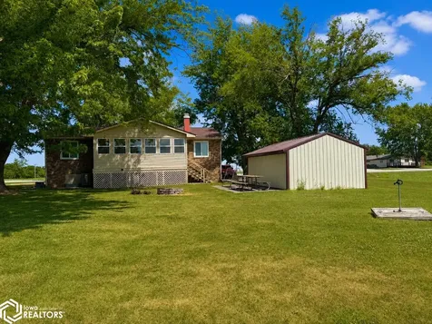 12149 Overturf Drive Moravia IA 52571