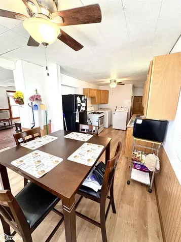714 Hedge Avenue Burlington IA 52601