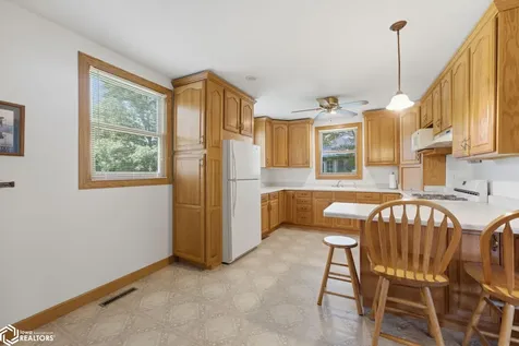 206 N Ellis Street Keota IA 52248
