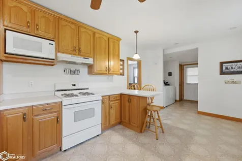 206 N Ellis Street Keota IA 52248