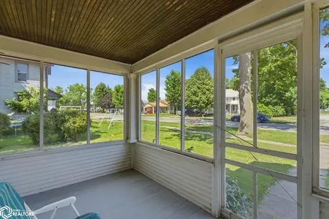 206 N Ellis Street Keota IA 52248