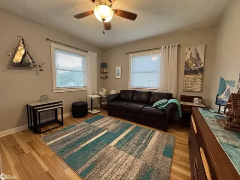 209 S 9th Street Clear Lake IA 50428