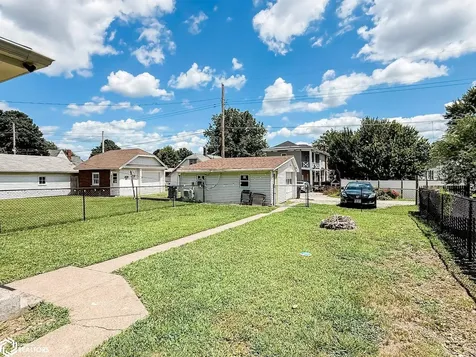 1620 S 12th Street Burlington IA 52601