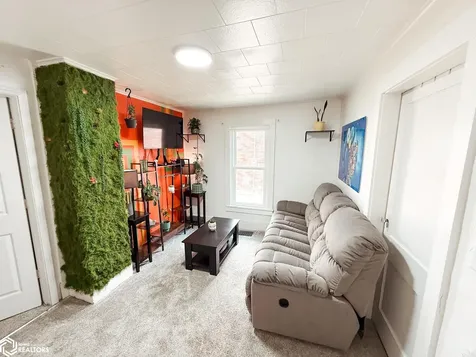 1620 S 12th Street Burlington IA 52601