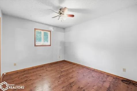 1002 7th Street Eldora IA 50627