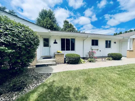 115 Highland Avenue Oskaloosa IA 52577