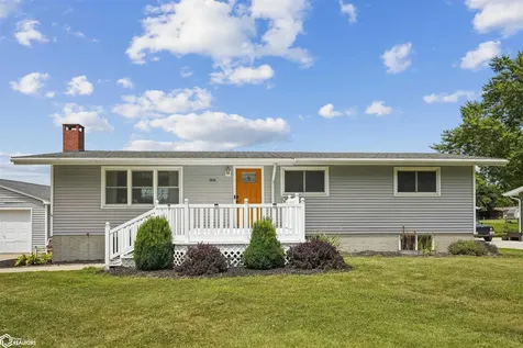 306 Meadowlane Drive Montezuma IA 50171