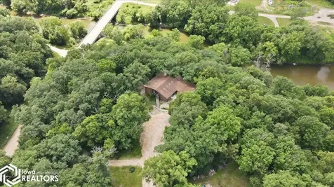 32008 234th Street Eldora IA 50627