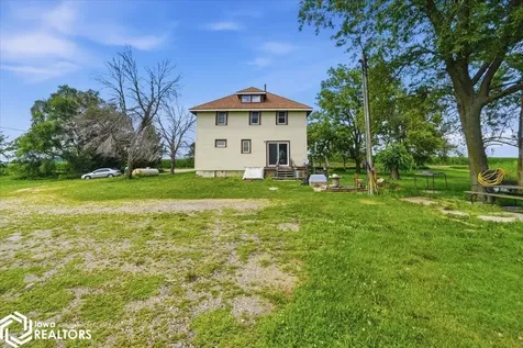 27698 195th Street Iowa Falls IA 50126
