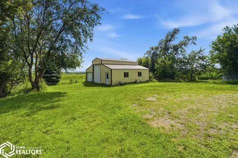 27698 195th Street Iowa Falls IA 50126