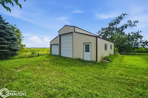 27698 195th Street Iowa Falls IA 50126