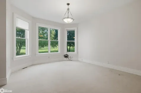 1008 N B Street Fairfield IA 52556