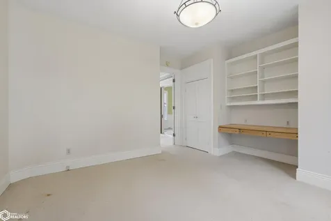 1008 N B Street Fairfield IA 52556