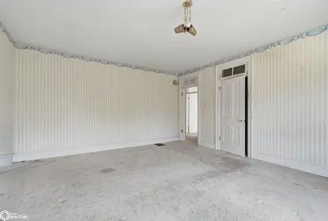 1008 N B Street Fairfield IA 52556